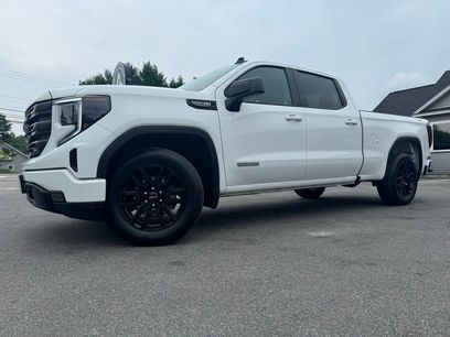 Used 2024 GMC Sierra 1500 Elevation