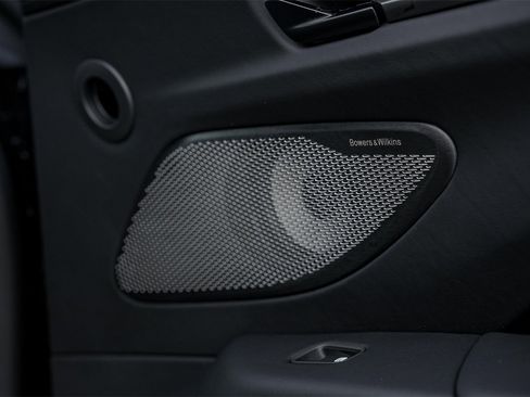 New 2026 Aston Martin V8 Vantage Roadster image 38