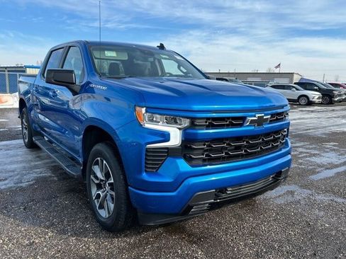 Used 2024 Chevrolet Silverado 1500 RST image 5