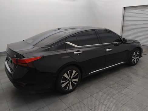Used 2020 Nissan Altima 2.5 SL FWD image 10