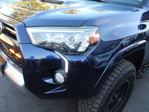 Used 2020 Toyota 4Runner TRD Off-Road w/ Wilderness Package AWD/4WD image 11