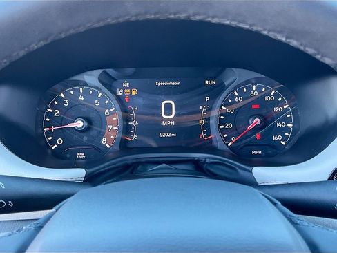 Certified 2025 Jeep Compass Limited image 12