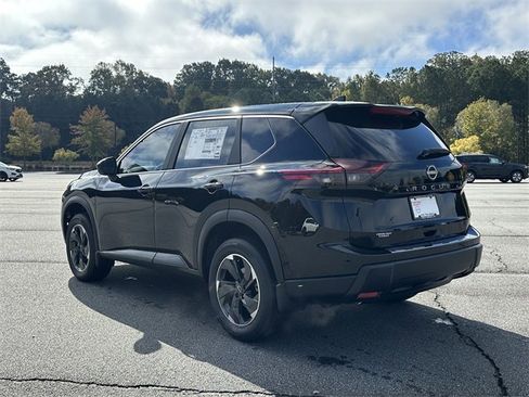New 2026 Nissan Rogue SV image 6