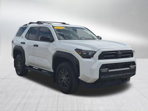 Used 2026 Toyota 4Runner SR5 AWD/4WD image 7