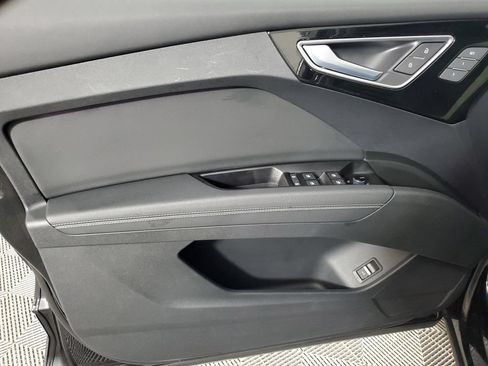Used 2023 Audi Q4 e-tron Premium Plus w/ Premium Plus AWD/4WD image 17