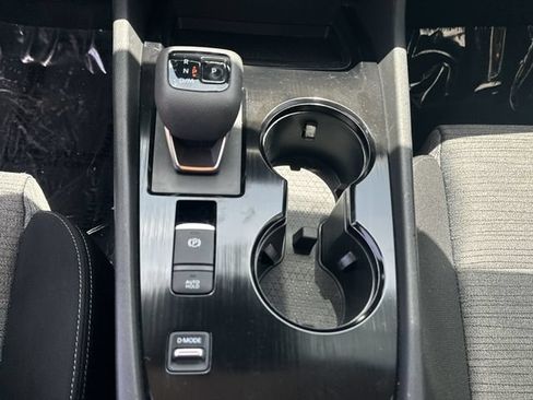 Used 2023 Nissan Rogue SV FWD image 19