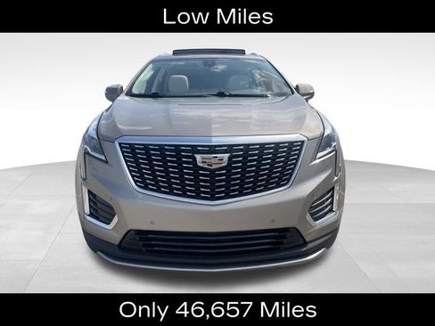 Used 2022 Cadillac XT5 Premium Luxury w/ LPO, Floor Liner Package FWD image 2
