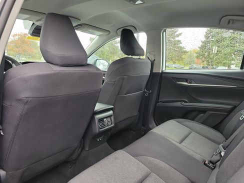 Used 2025 Toyota Camry LE image 14