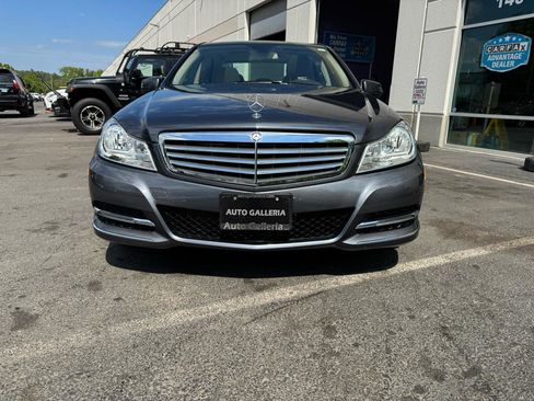 Used 2013 Mercedes-Benz C 300 Sport image 5