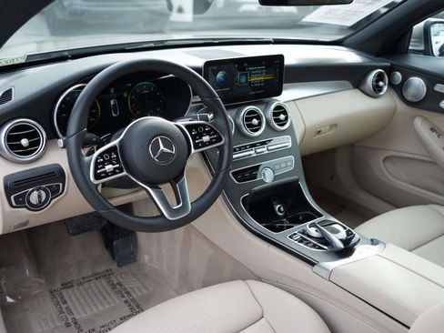 Used 2019 Mercedes-Benz C 300 Cabriolet image 11