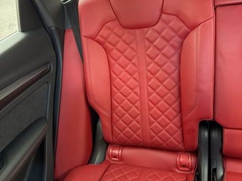 Used 2019 Audi SQ5 Prestige w/ Prestige Package AWD/4WD image 2