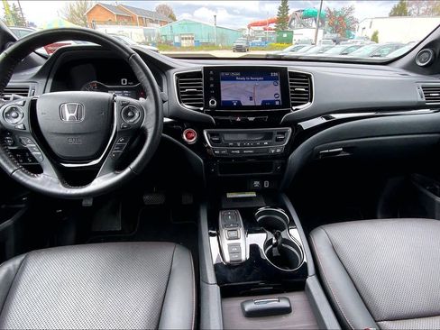 Used 2023 Honda Ridgeline Black Edition image 17