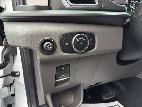 Used 2023 Ford Transit 350 XL image 11