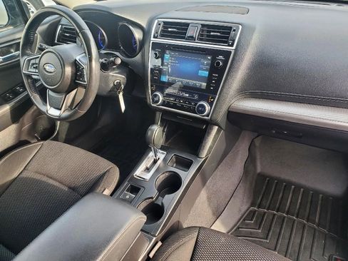 Used 2018 Subaru Outback 2.5i Premium image 13