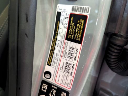 Used 2026 BMW 330i xDrive Sedan image 31