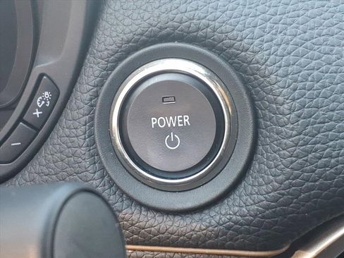 Used 2025 MAZDA CX-70 Plug-In Hybrid w/ Premium Pkg image 15