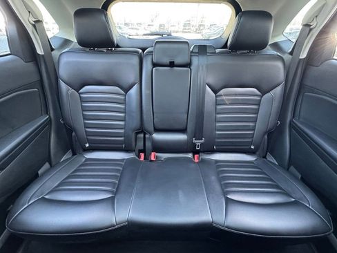 Used 2022 Ford Edge SEL w/ Convenience Package image 26