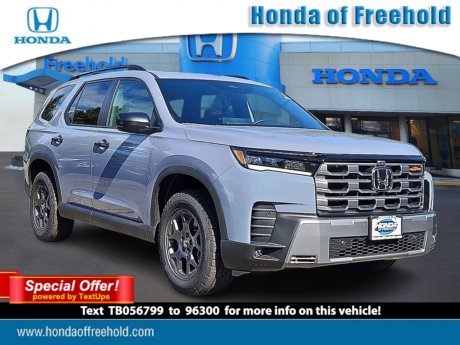 New 2026 Honda Pilot TrailSport image 1