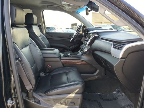 Used 2016 GMC Yukon SLT image 34