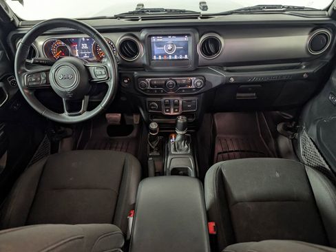 Used 2019 Jeep Wrangler Sport AWD/4WD image 13