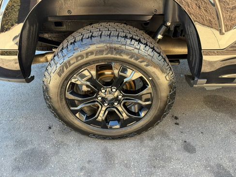 Used 2023 Ford F150 Platinum w/ Equipment Group 701A High image 9