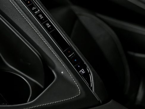 Used 2021 Chevrolet Corvette Stingray Coupe w/ Z51 Performance Package image 36