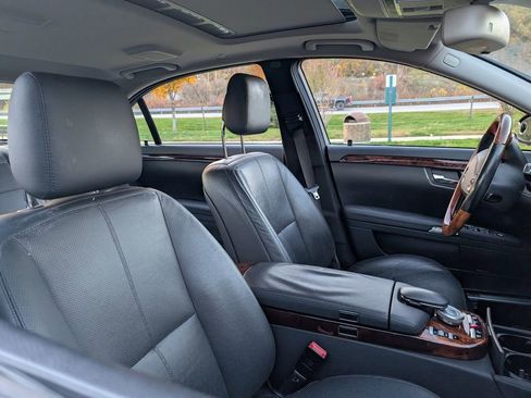 Used 2008 Mercedes-Benz S 550 4MATIC image 31