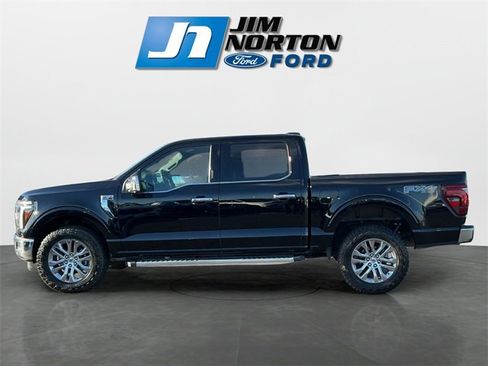Used 2024 Ford F150 Lariat w/ FX4 Off-Road Package image 6