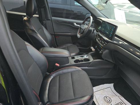 Used 2023 Ford Escape ST-Line Select w/ Tech Pack #2 image 10