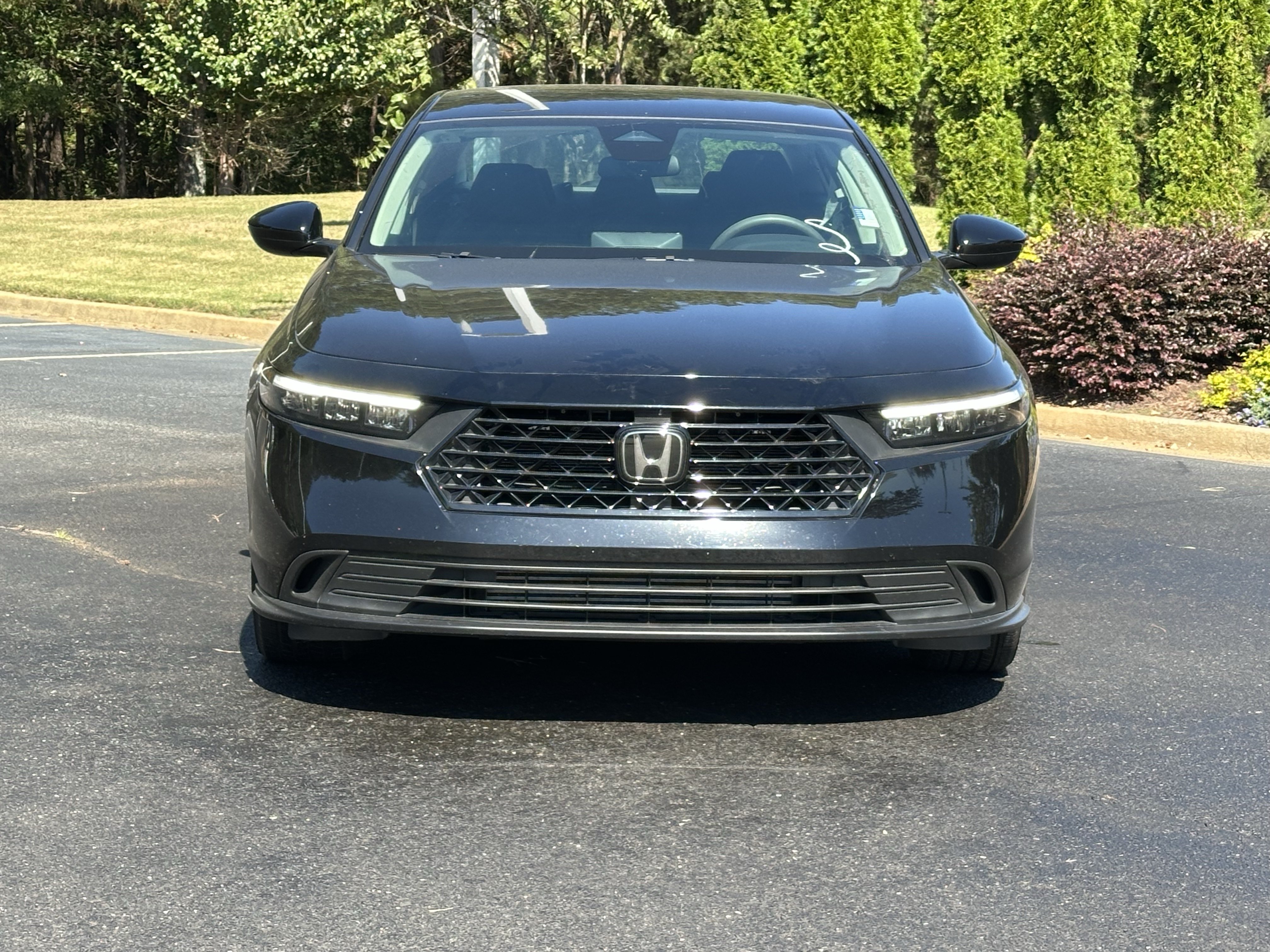 Certified 2025 Honda Accord LX image 3