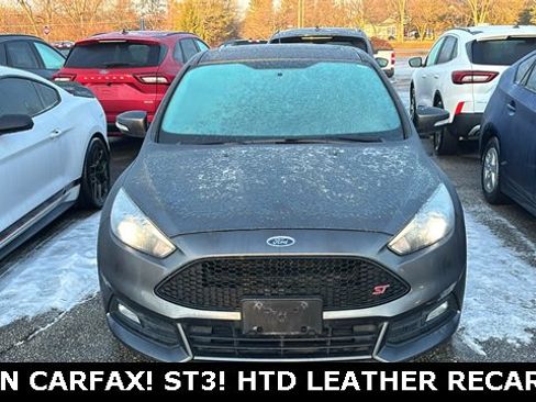 Used 2018 Ford Focus ST w/ Equipment Group 402A image 4