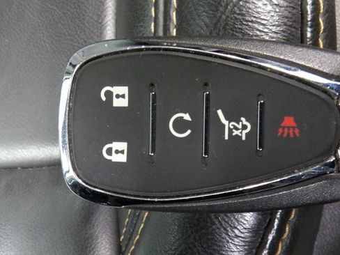 Used 2021 Chevrolet Traverse RS w/ LPO, Floor Liner Package AWD/4WD image 66