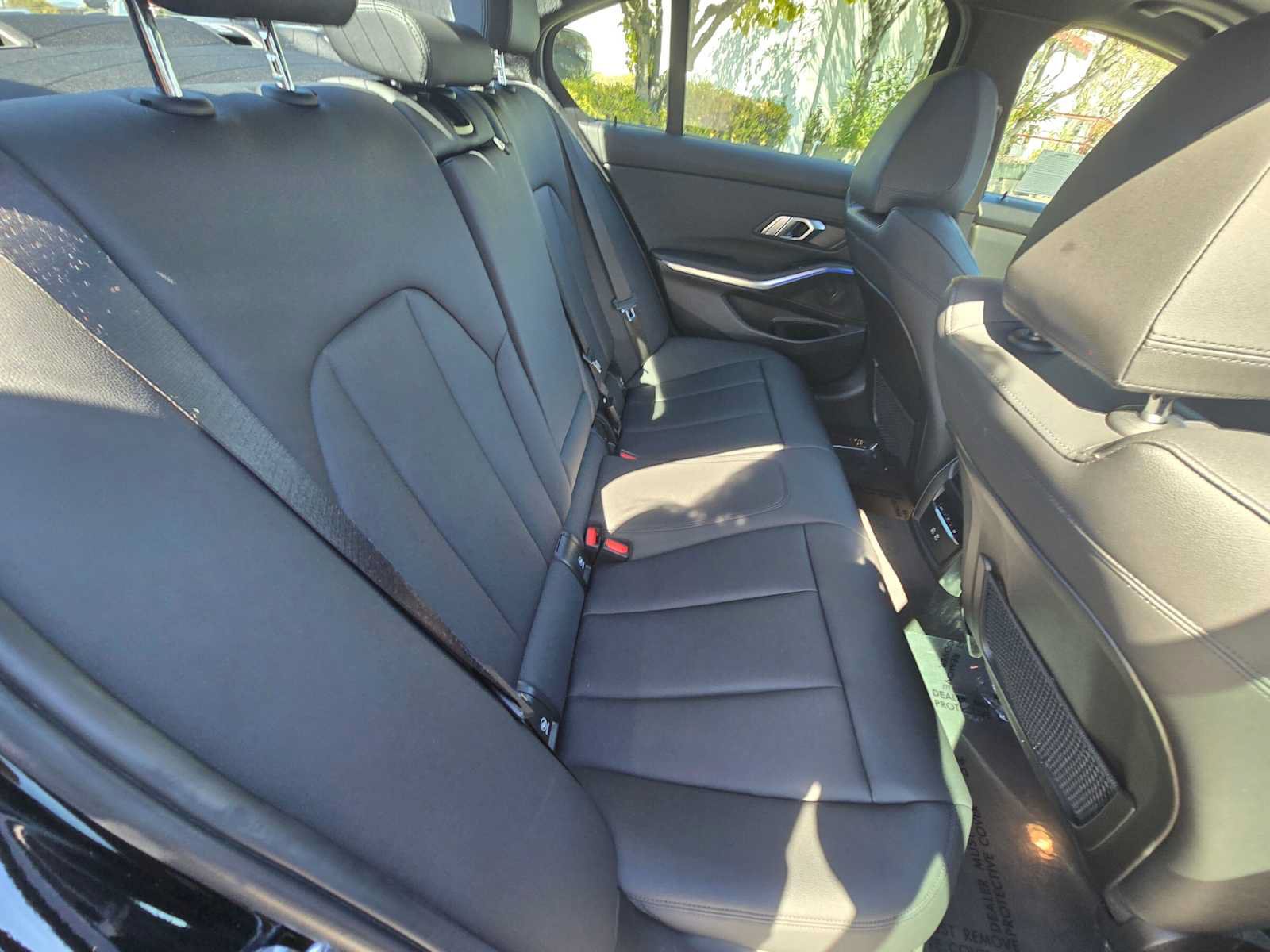 Used 2021 BMW 330i Sedan w/ Convenience Package RWD image 12