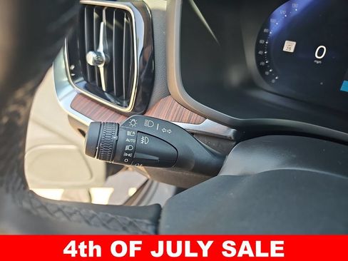 Used 2025 Volvo V60 B5 Cross Country Plus AWD/4WD image 27