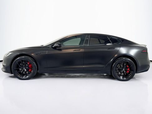 Used 2023 Tesla Model S Plaid image 8