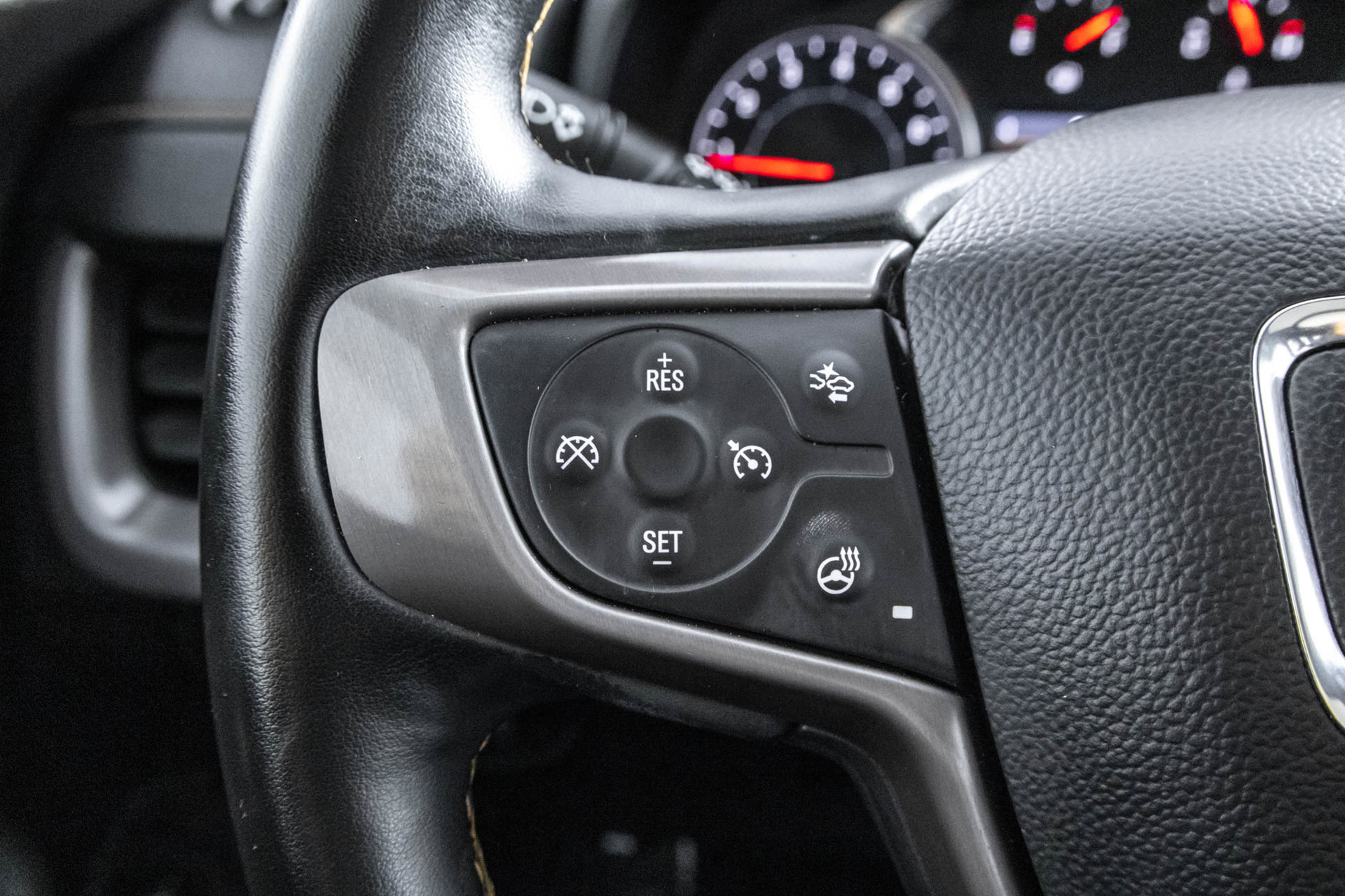 Used 2024 GMC Terrain AT4 AWD/4WD image 24