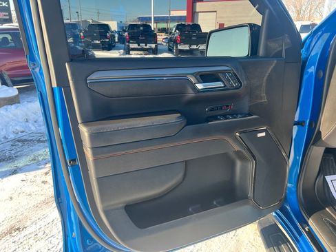 Used 2022 GMC Sierra 1500 AT4 w/ Sierra Safety Plus Package image 40
