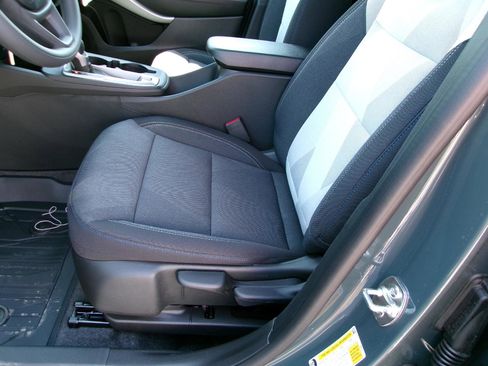 New 2026 Chevrolet Trax LS w/ LS Convenience Package FWD image 11