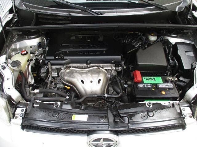 Used 2015 Scion xB FWD image 18