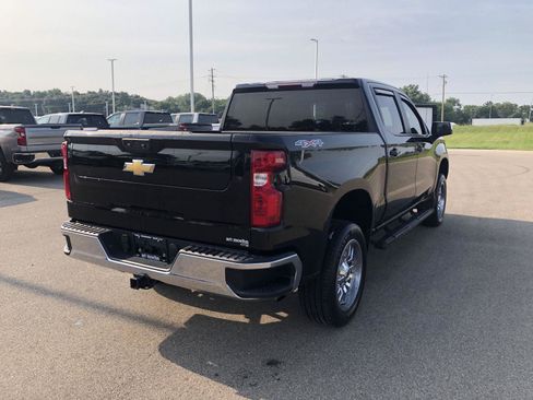 Used 2022 Chevrolet Silverado 1500 LT w/ Protection Package AWD/4WD image 9