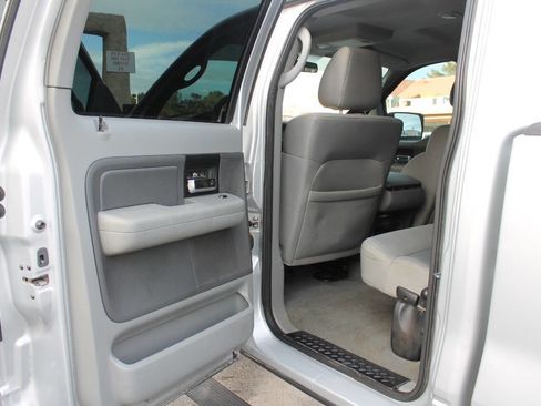 Used 2008 Ford F150 XLT RWD image 25