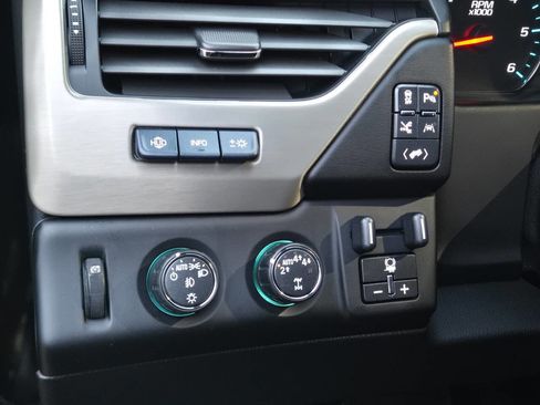 Used 2018 GMC Yukon XL Denali w/ Denali Ultimate Package image 33