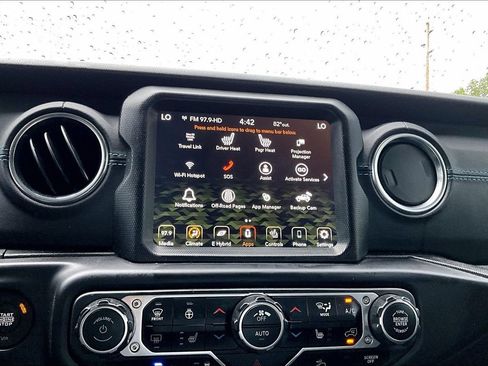 Used 2022 Jeep Wrangler Unlimited Rubicon 4xe w/ Cold Weather Group AWD/4WD image 26
