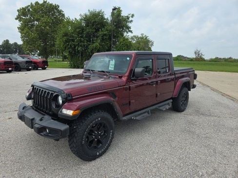 Used 2021 Jeep Gladiator Sport AWD/4WD image 3