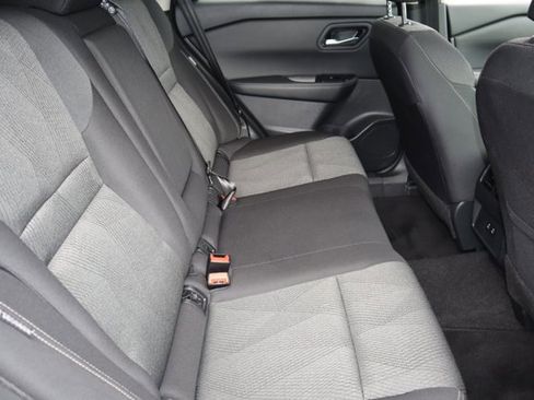 Certified 2023 Nissan Rogue SV image 25