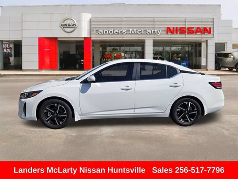 Used 2025 Nissan Sentra SV w/ All-Weather Package FWD image 8