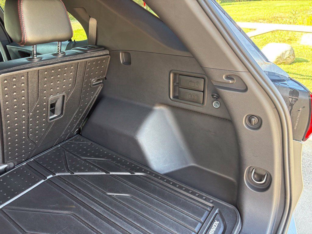 Used 2024 Chevrolet Equinox RS FWD image 47