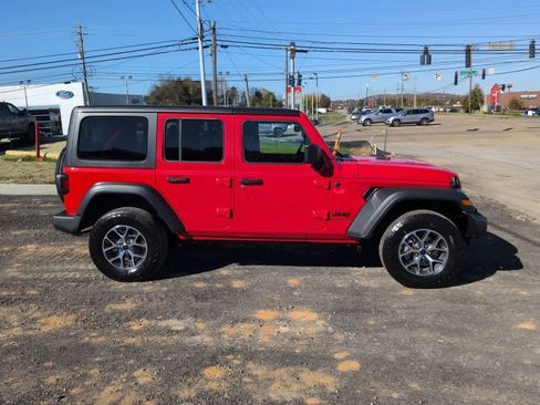 New 2026 Jeep Wrangler Unlimited Sport AWD/4WD image 9
