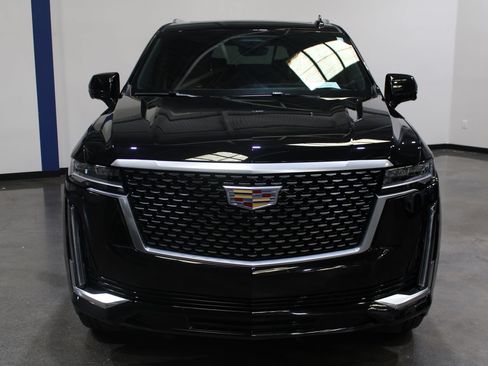 Used 2023 Cadillac Escalade ESV Premium Luxury w/ Performance Package AWD/4WD image 4