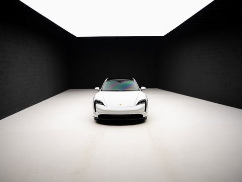 Used 2023 Porsche Taycan w/ Premium Package image 76